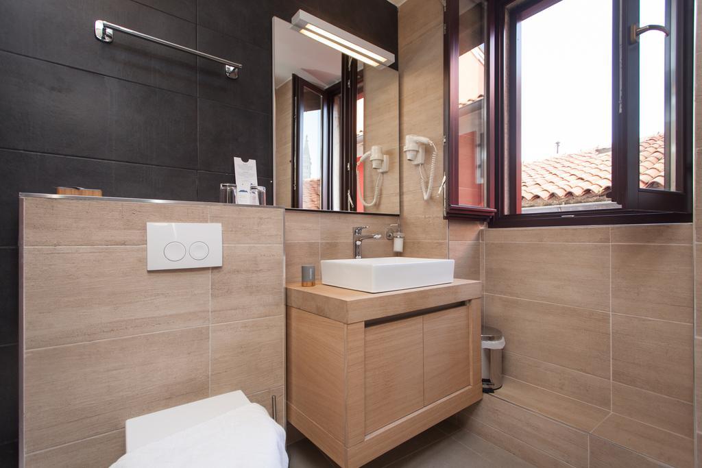 Villa Castrum Rovinj Exterior photo
